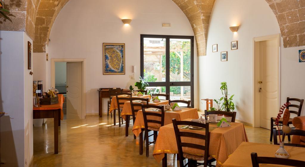 B&B La Garolla Sannicola Bagian luar foto